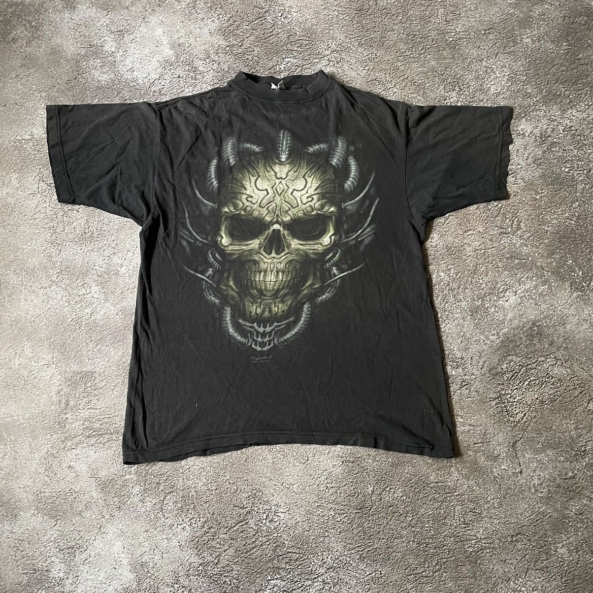 Vintage Vintage Y2K Skull Graphic Tee Dark Horror Grunge Streetwear Size US XL / EU 56 / 4 - 2 Thumbnail