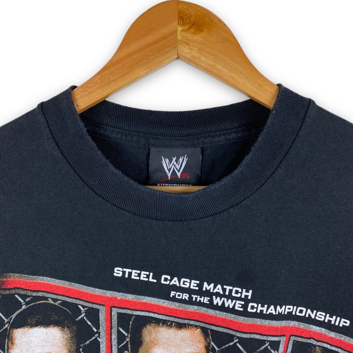 WWE VINTAGE WWE 2011 EXTREME RULES T SHIRT WORLD WRESTLING Size US M / EU 48-50 / 2 - 8 Thumbnail