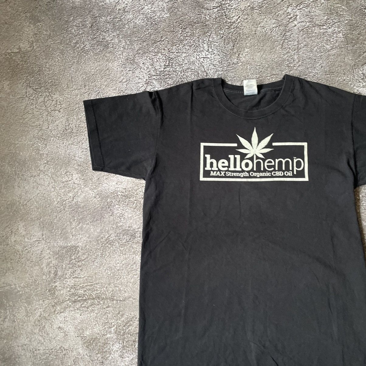 Vintage Vintage Y2K Hello Hemp Graphic Tee Streetwear Black Washed M Size US M / EU 48-50 / 2 - 5 Thumbnail