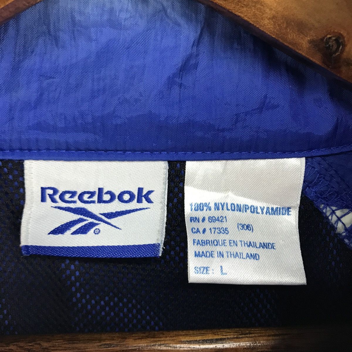 Reebok Vintage Reebok Windbreaker Jacket Size US L / EU 52-54 / 3 - 7 Thumbnail