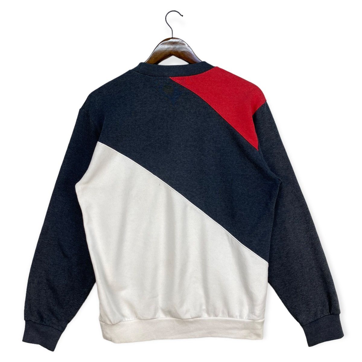 Asics Vintage Asics Volleyball Team Sweatshirt Size US M / EU 48-50 / 2 - 3 Thumbnail