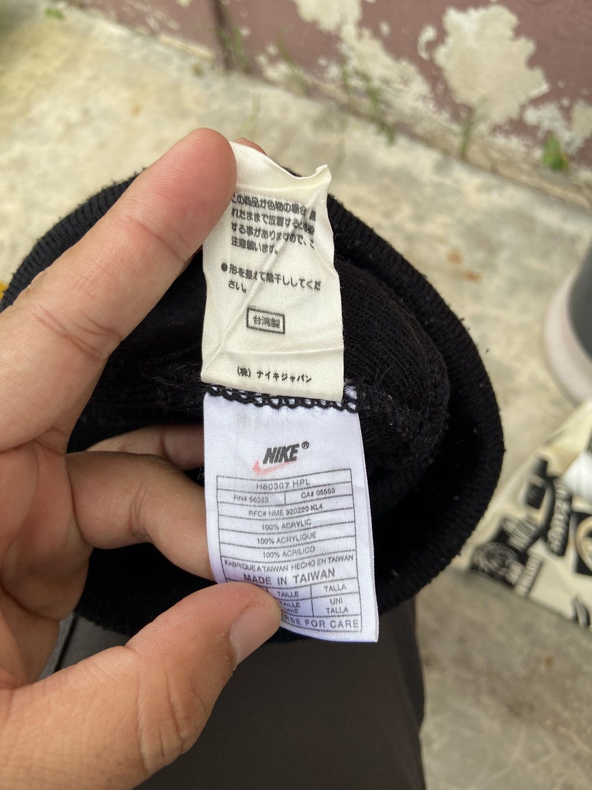 Nike Vintage Nike Big Swoosh Logo Beanie Hat Size ONE SIZE - 5 Thumbnail