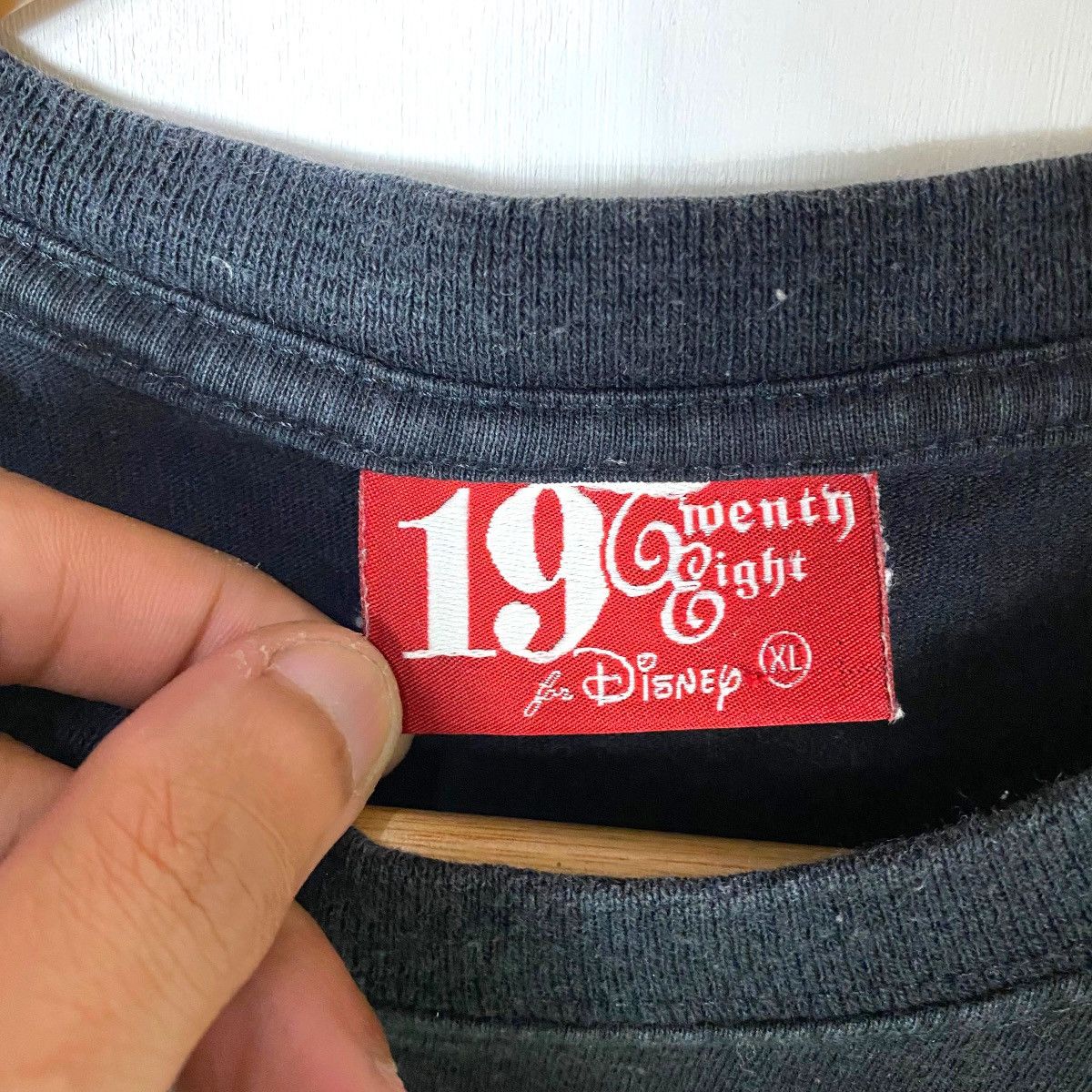 Disney × Mickey Mouse × Vintage VINTAGE 90's MICKEY MOUSE HIP-HOP GRAPHIC TEE Size US XL / EU 56 / 4 - 7 Thumbnail