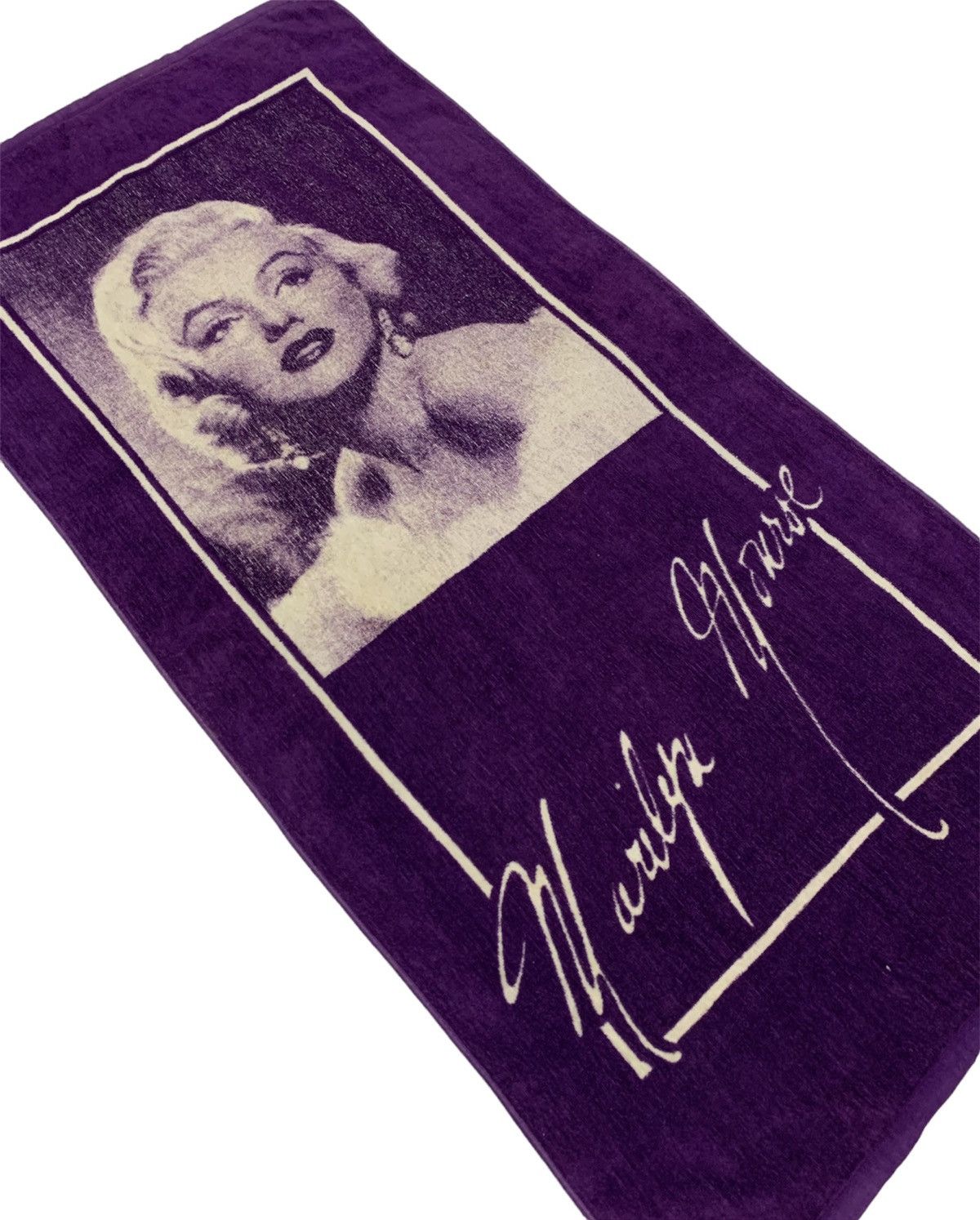 Band Tees Vintage Marilyn Monroe Fan Art Collectable Beach Bath Towel Size ONE SIZE - 4 Thumbnail