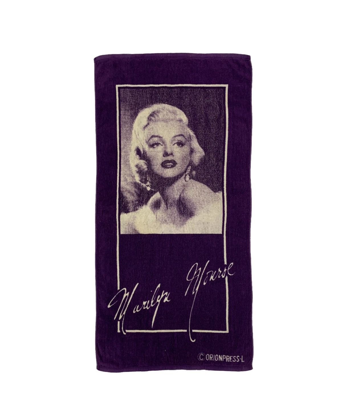 Band Tees Vintage Marilyn Monroe Fan Art Collectable Beach Bath Towel Size ONE SIZE - 1 Thumbnail