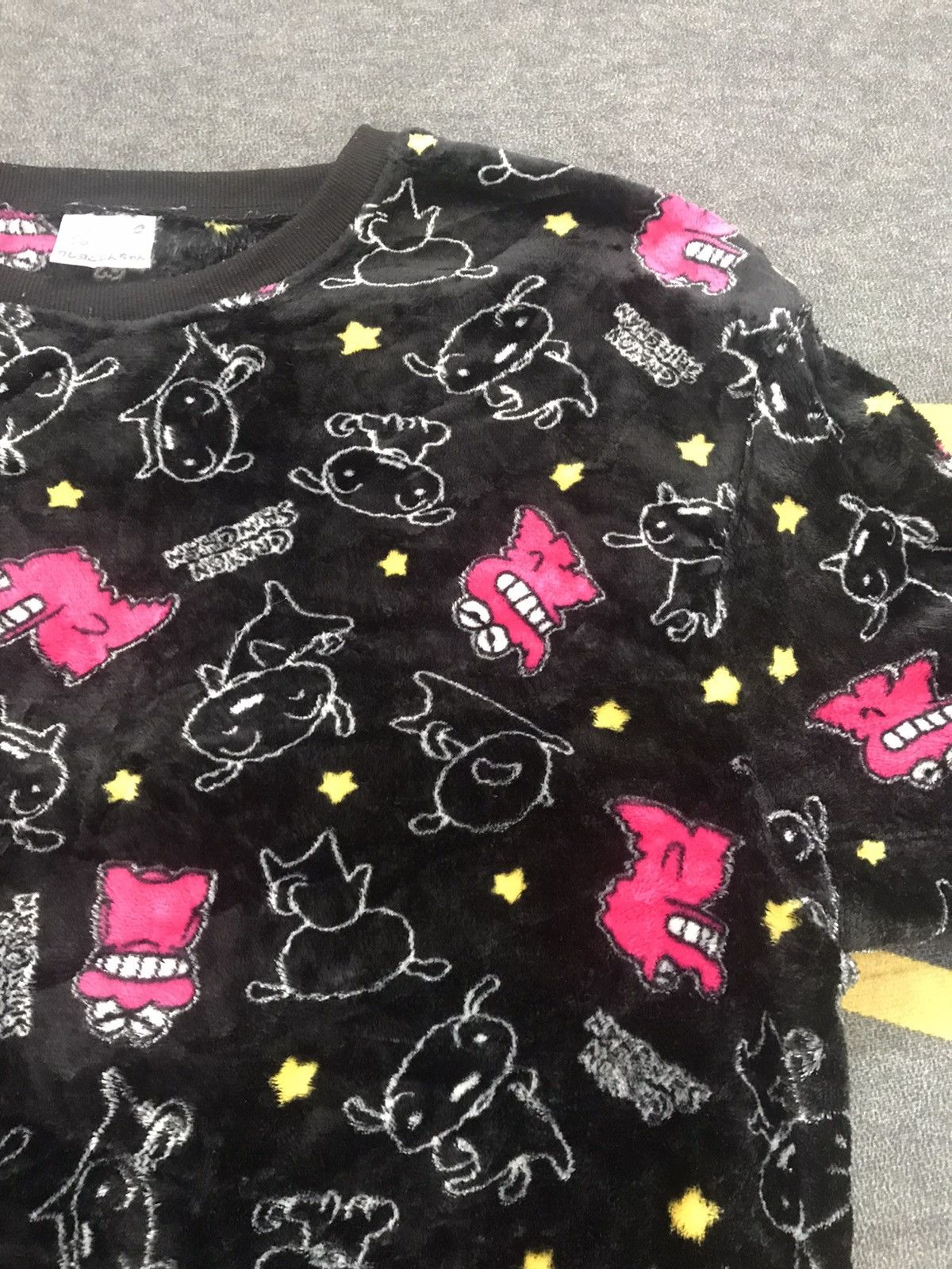 Anime Nice Printed Crayon Shin Chan Anime Fleece Sweater Jumper Size US L / EU 52-54 / 3 - 3 Thumbnail