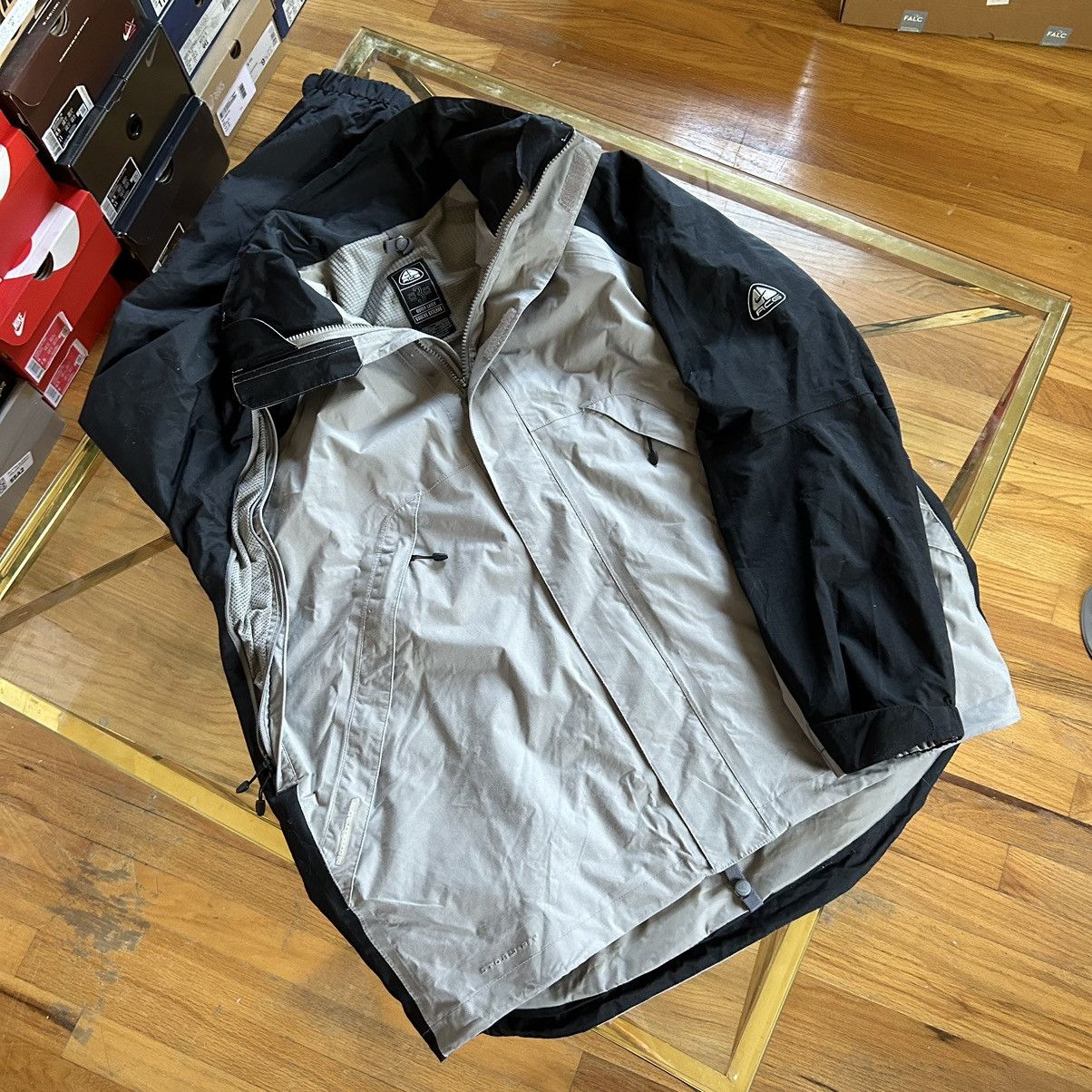 Nike ACG 90s NiKE ACG NYLON STORM-FiT RAiN JACKET COAT YKK DRAWCORD Size US L / EU 52-54 / 3 - 17 Thumbnail