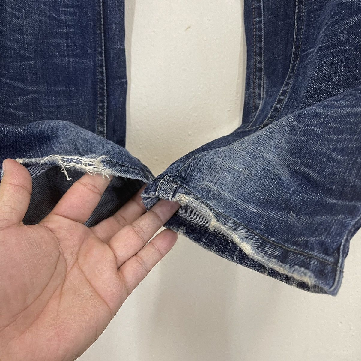Diesel Diesel Industry Darron Regular Slim Distressed Denim W29 L30 Size US 29 - 15 Thumbnail
