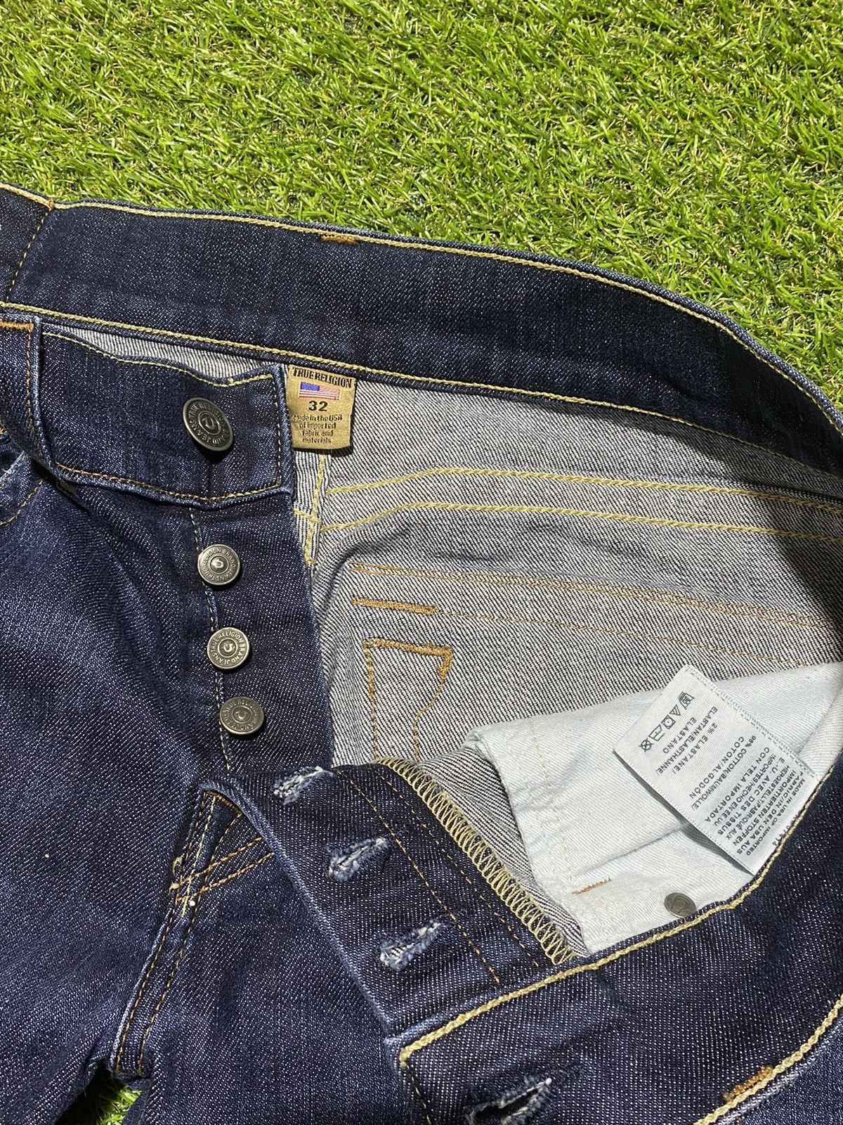 True Religion Vintage True Religion denim faded jeans made in USA size 32 Size US 32 / EU 48 - 5 Thumbnail