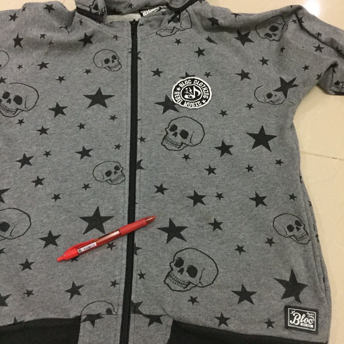 Japanese Brand BLOC Hoodie BLOC CLOTHING REBEL MUSIC spellout size 160 / S Size US S / EU 44-46 / 1 - 9 Thumbnail