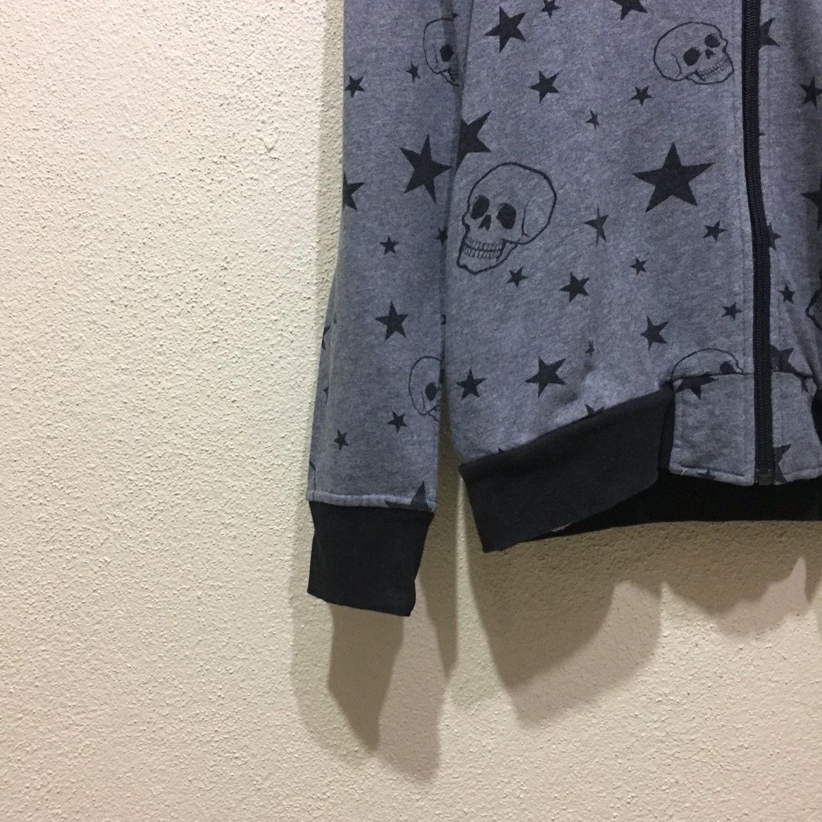 Japanese Brand BLOC Hoodie BLOC CLOTHING REBEL MUSIC spellout size 160 / S Size US S / EU 44-46 / 1 - 3 Thumbnail