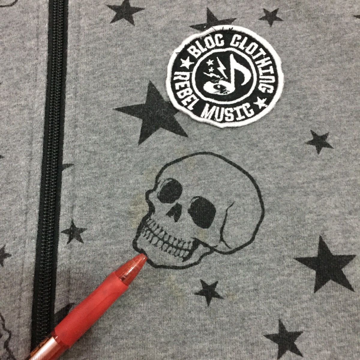 Japanese Brand BLOC Hoodie BLOC CLOTHING REBEL MUSIC spellout size 160 / S Size US S / EU 44-46 / 1 - 11 Thumbnail