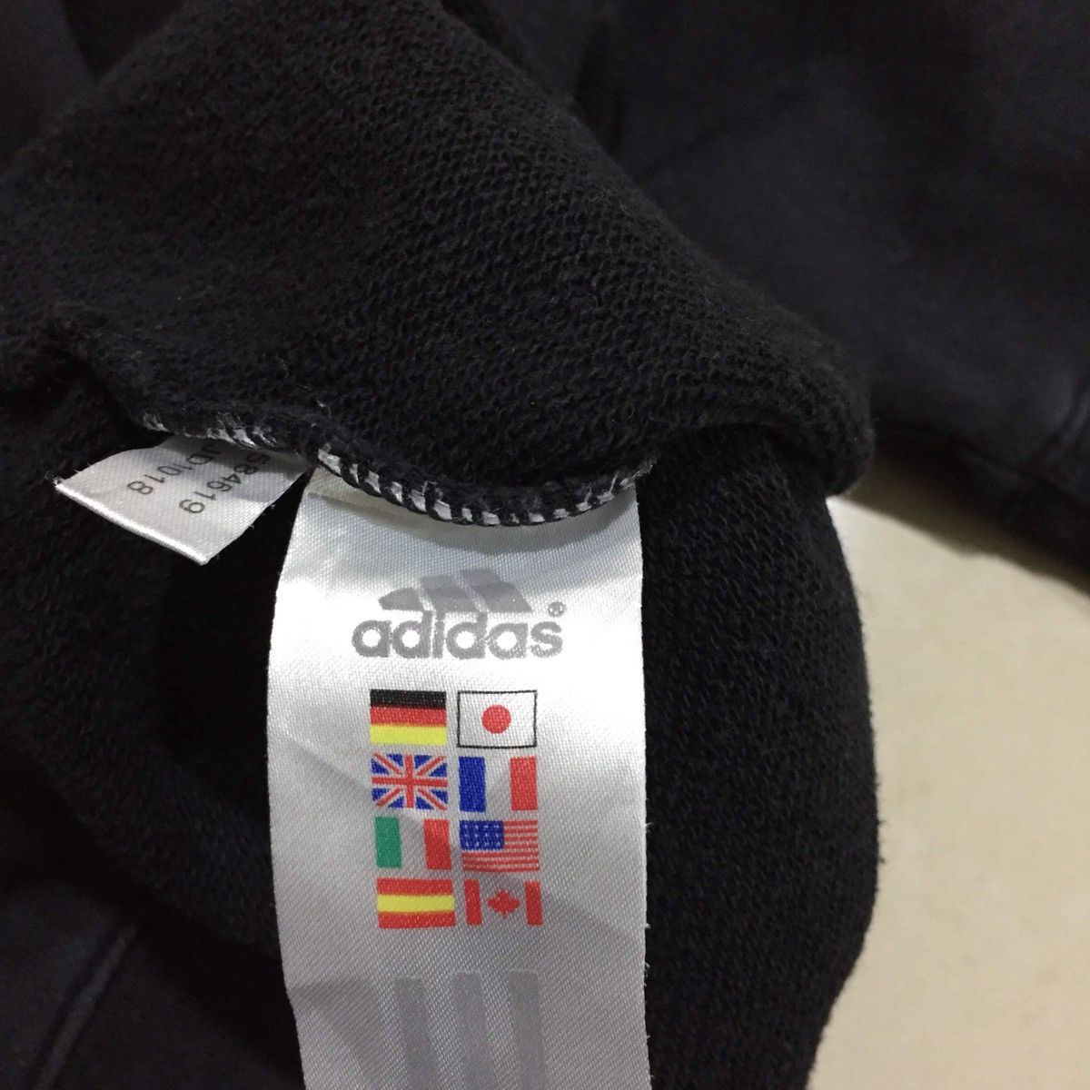 vintage Adidas Sweatshirt spellout Big Logo size L