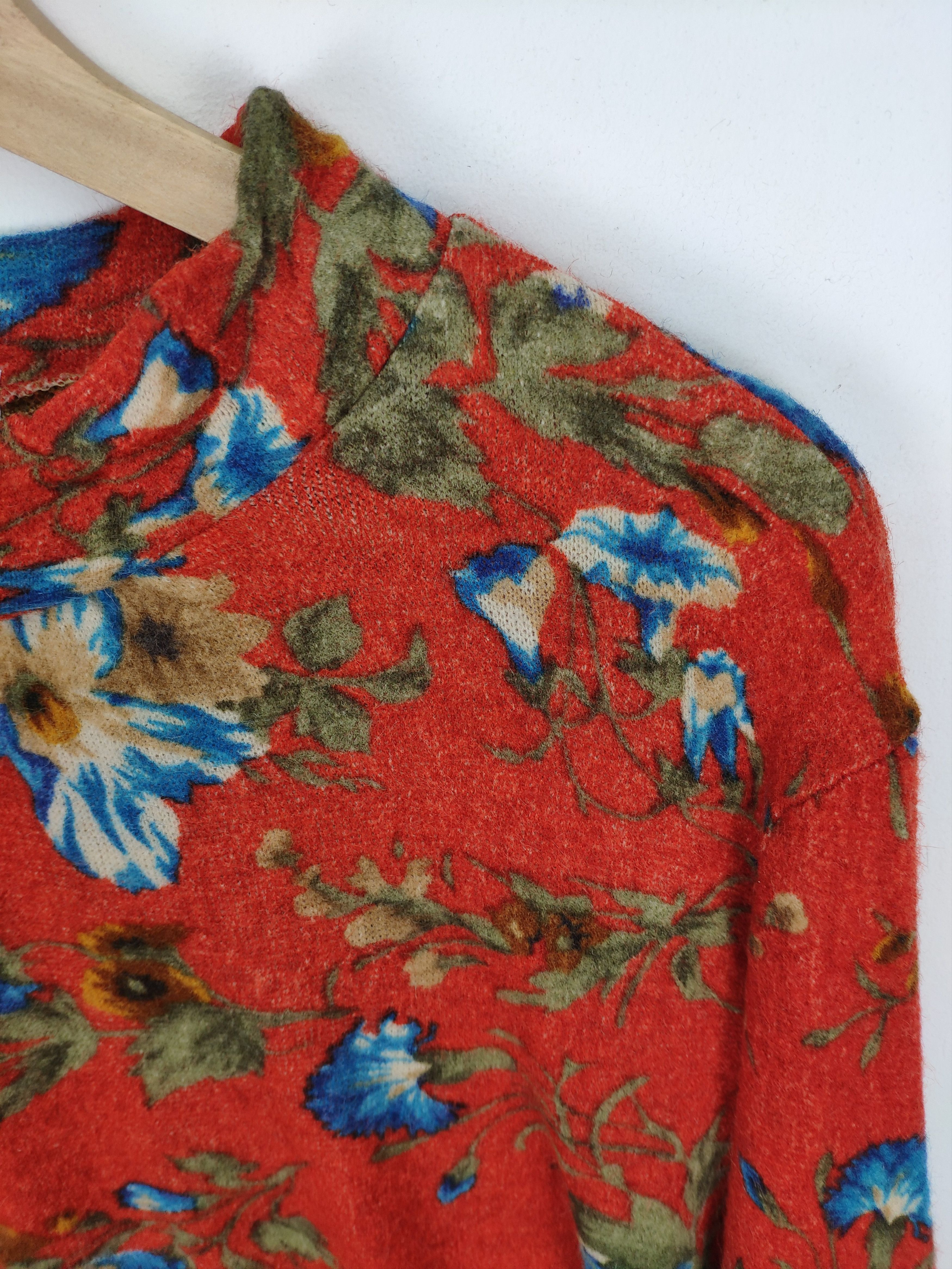 Japanese Brand × Le Grande Bleu (L.G.B.) × Vintage OFFER 💥 Vintage Sweater Floral Motif Unbranded Size M / US 6-8 / IT 42-44 - 6 Thumbnail