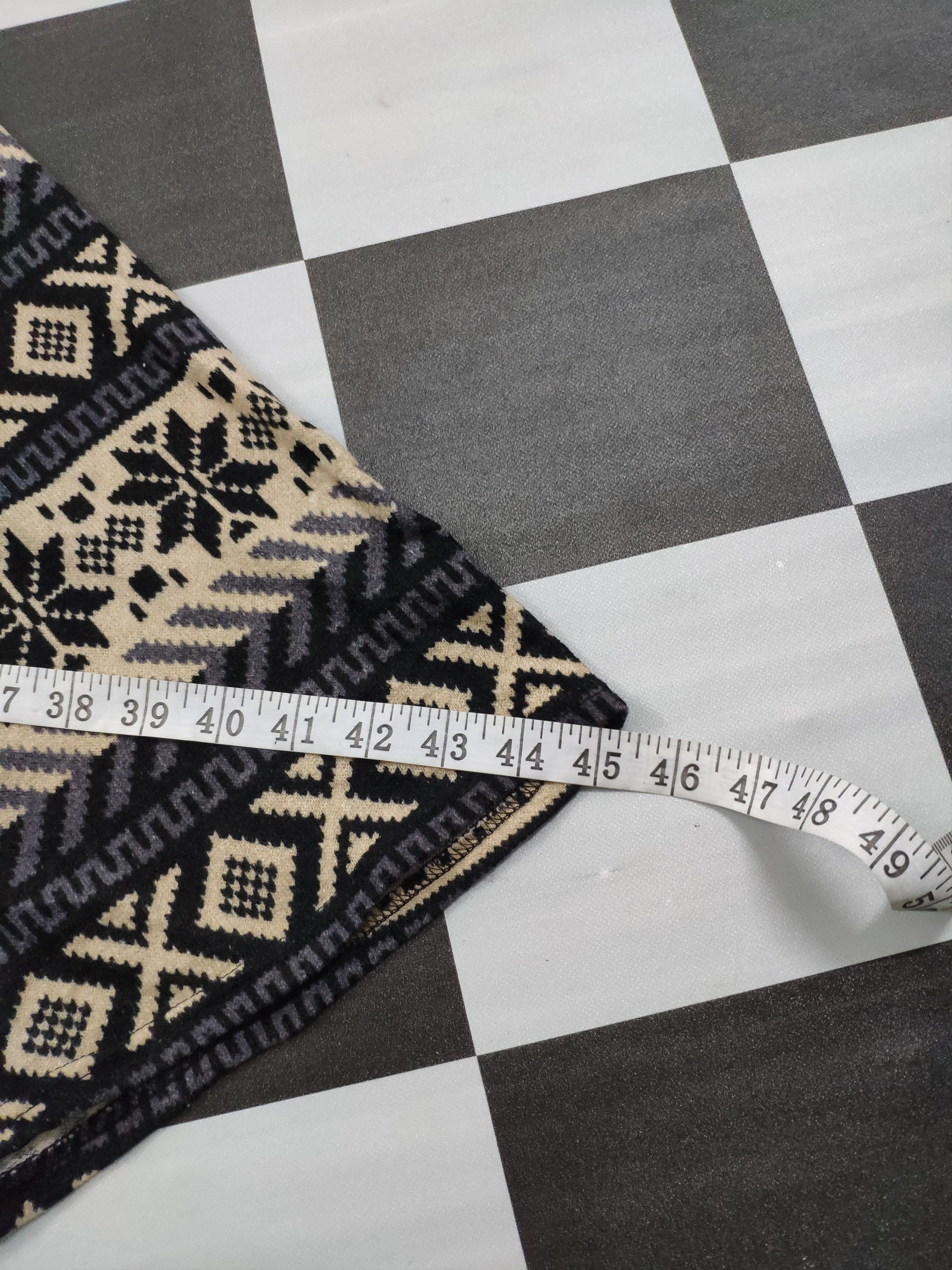 Aran Isles Knitwear × Japanese Brand Vintage Japanese Brand Poncho Native Style Size ONE SIZE - 13 Thumbnail
