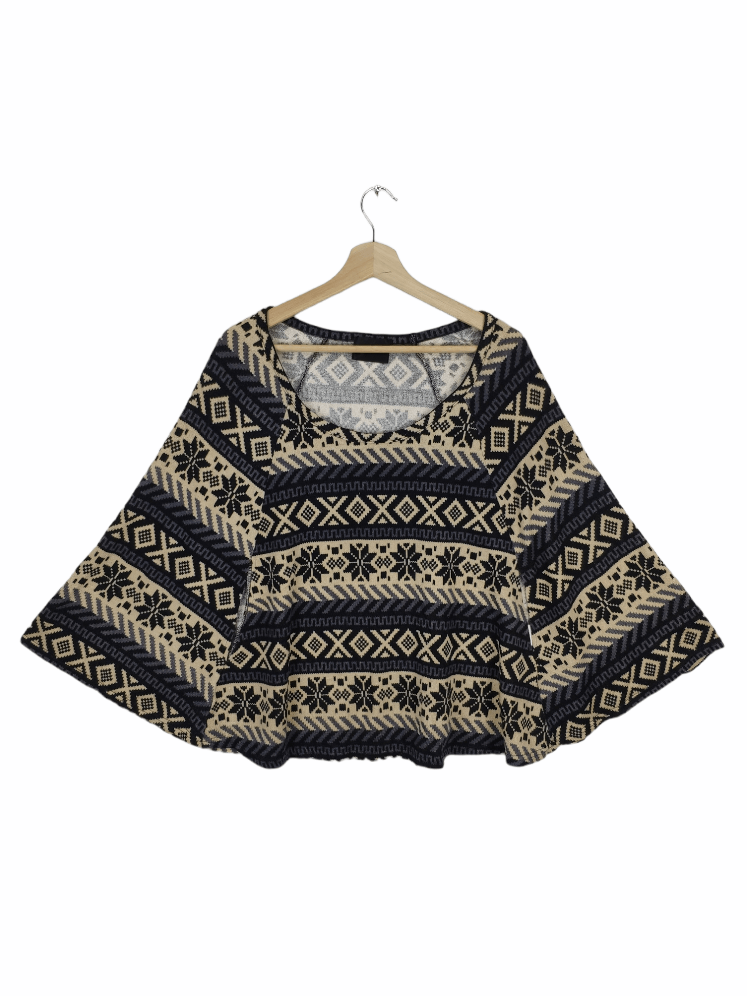 Aran Isles Knitwear × Japanese Brand Vintage Japanese Brand Poncho Native Style Size ONE SIZE - 1 Thumbnail