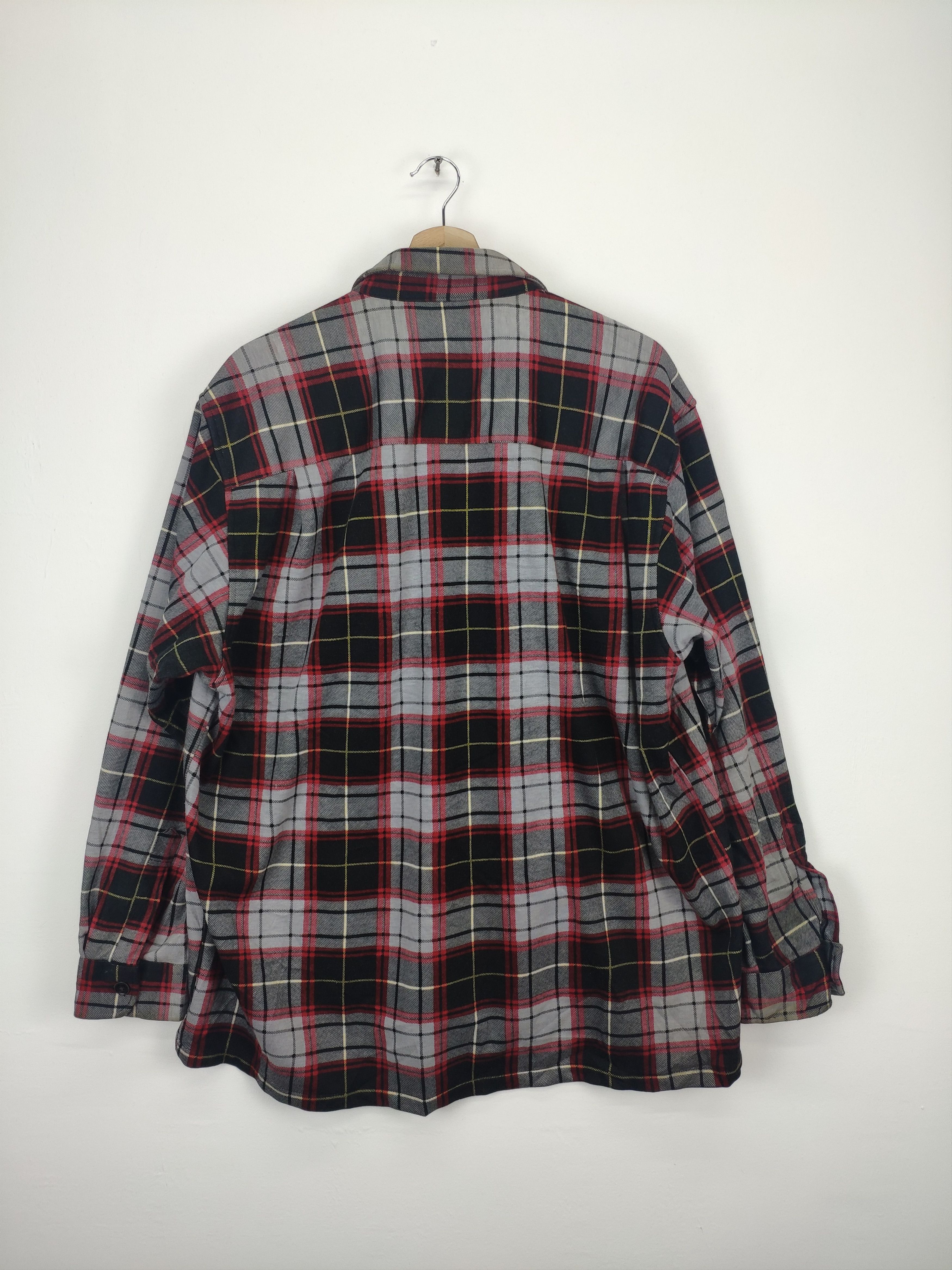 Flannel × Japanese Brand × Vintage Vintage Flannel Shirt Checkered Travis Style Size US XL / EU 56 / 4 - 15 Thumbnail