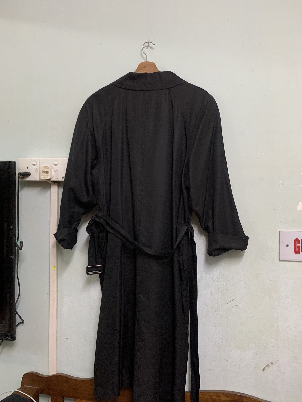 Christian Dior Monsieur 🔥Christian Dior Double Breasted Trench Coat (Woman) Size US L / EU 52-54 / 3 - 9 Thumbnail