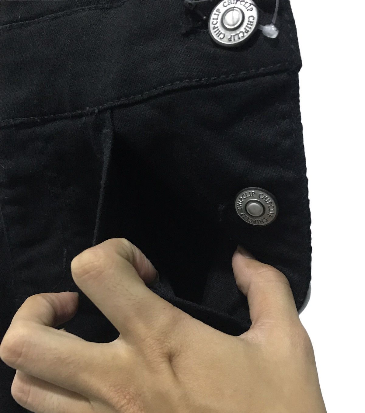 Japanese Brand Vintage-Inspired Black Denim Overalls CHIP CLiP Brand Size S Size US 28 / EU 44 - 8 Thumbnail