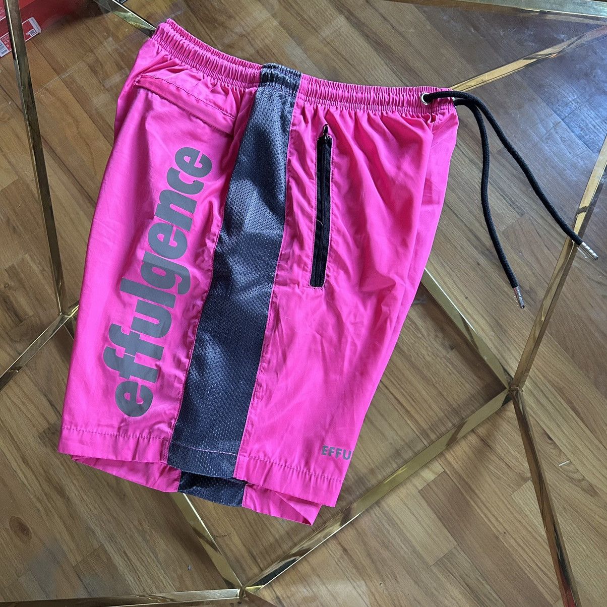 Effulgence × Vintage PiNK 3M REFLECTiVE NYLON SHORTS SWiM TRUNKS Size US 30 / EU 46 - 2 Thumbnail