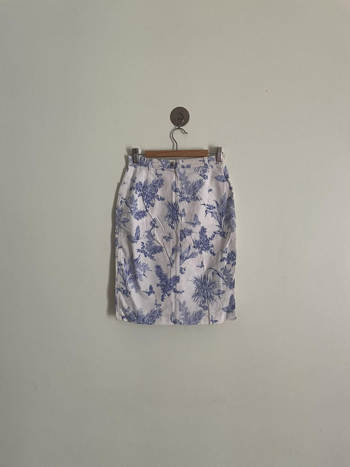 Escada Escada Pencil Skirt Size 26" / US 2 / IT 38 - 2 Thumbnail
