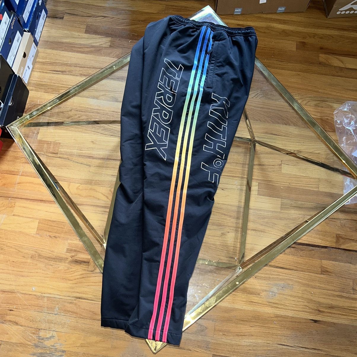 Adidas × Kith TERREX 3M REFLECTiVE CHROMATiC TRACK PANTS FR9292 123548884 Size US 31 - 4 Thumbnail