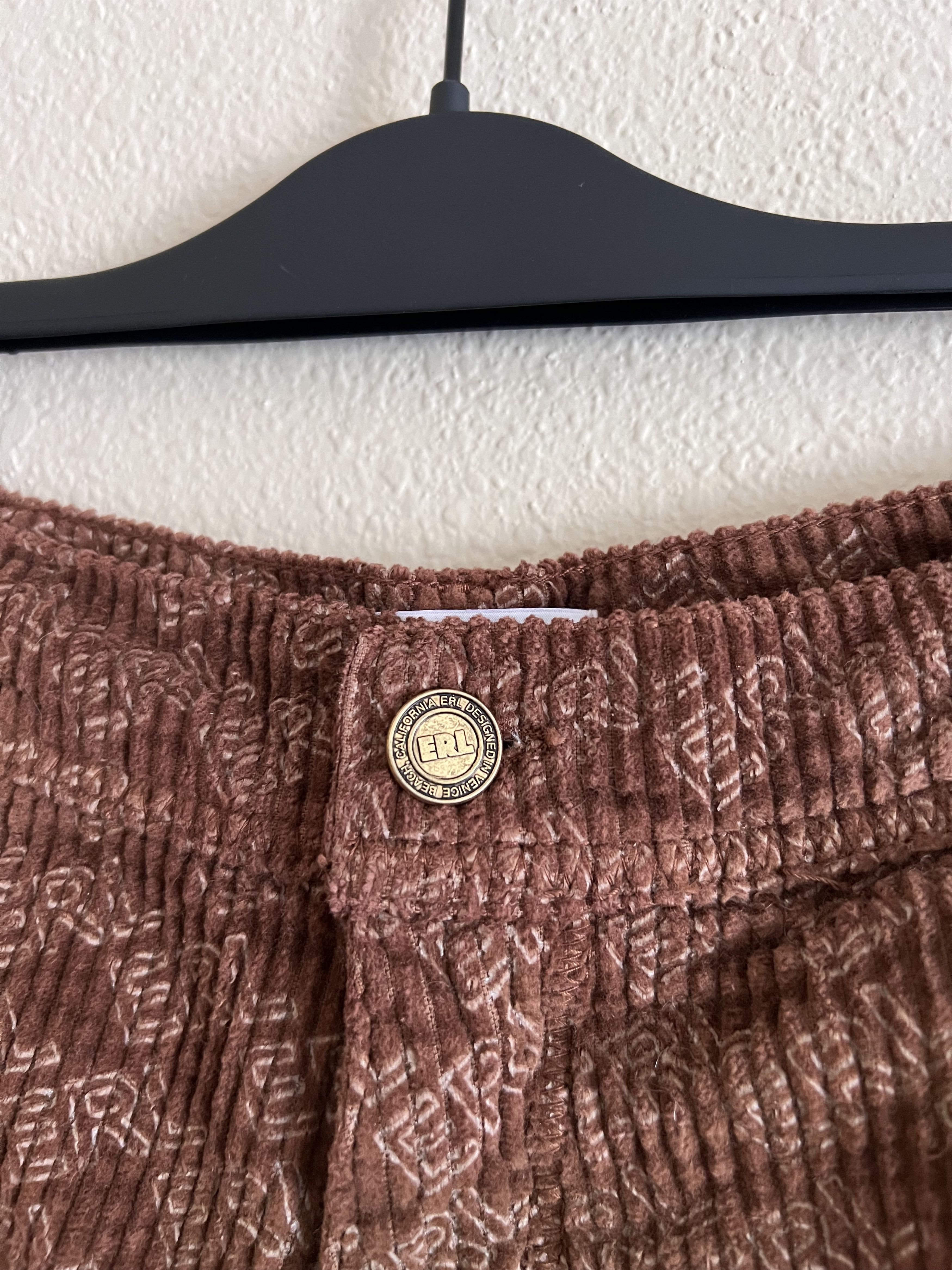 ERL ERL Embossed Logo Corduroy Pants in Brown Size US 33 - 3 Thumbnail