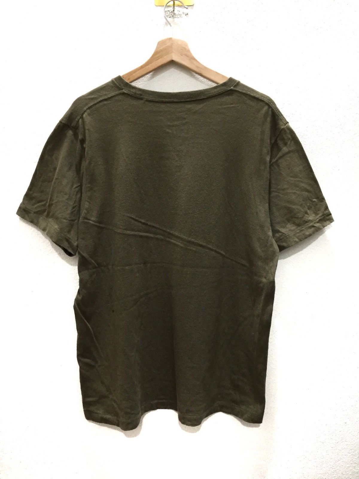 Rap Tees Uniqlo X Pharrell William Tee #T2-25 Size US M / EU 48-50 / 2 - 2 Thumbnail