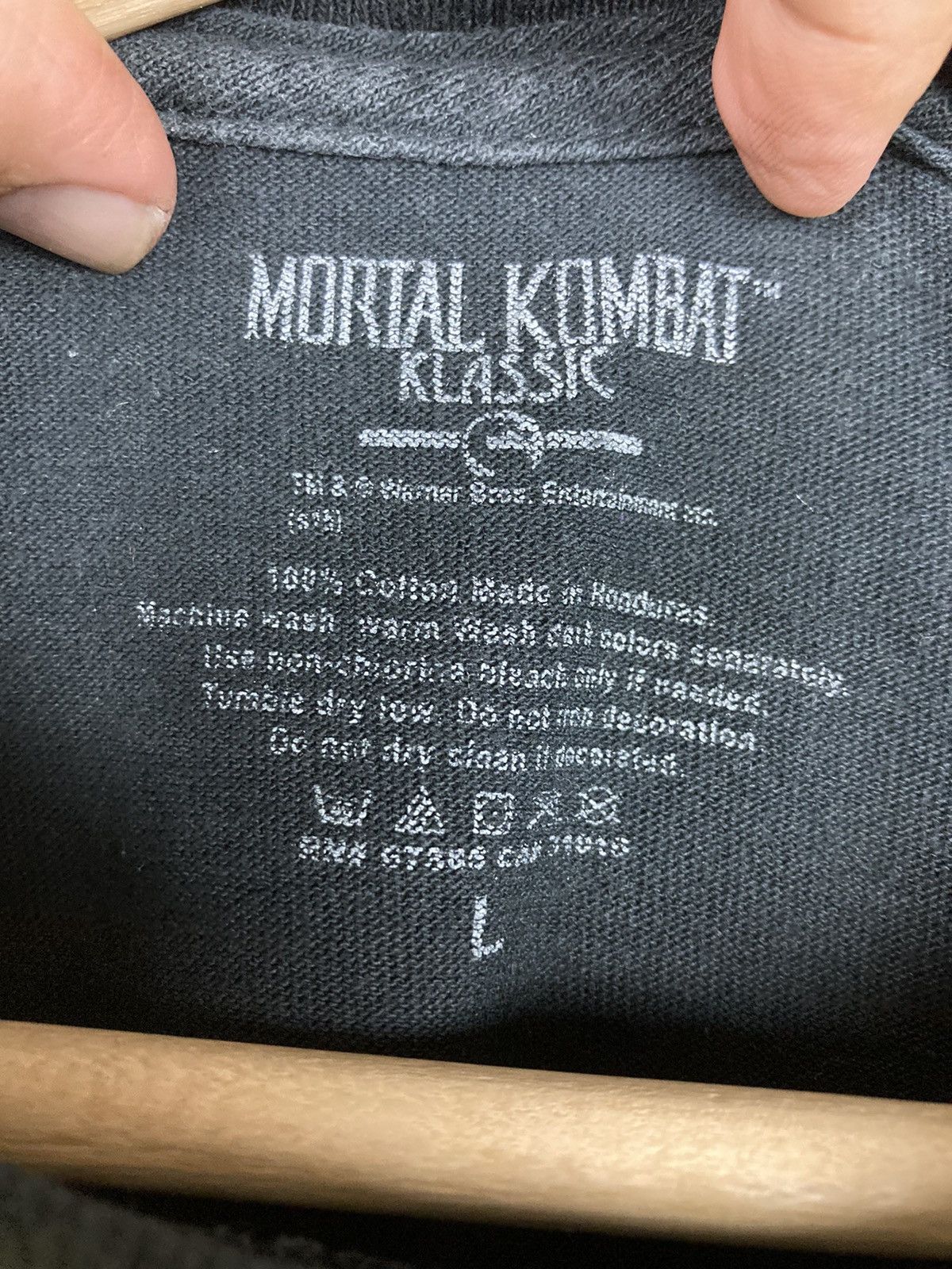 Warner Bros Mortal Combat Movie Tee #T7-7 Size US L / EU 52-54 / 3 - 5 Thumbnail