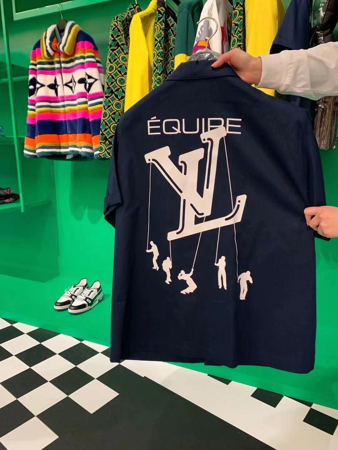 Louis Vuitton LOUIS VUITTON JAPAN EXCLUSIVE PUPPET SHIRT Size US M / EU 48-50 / 2 - 2 Thumbnail