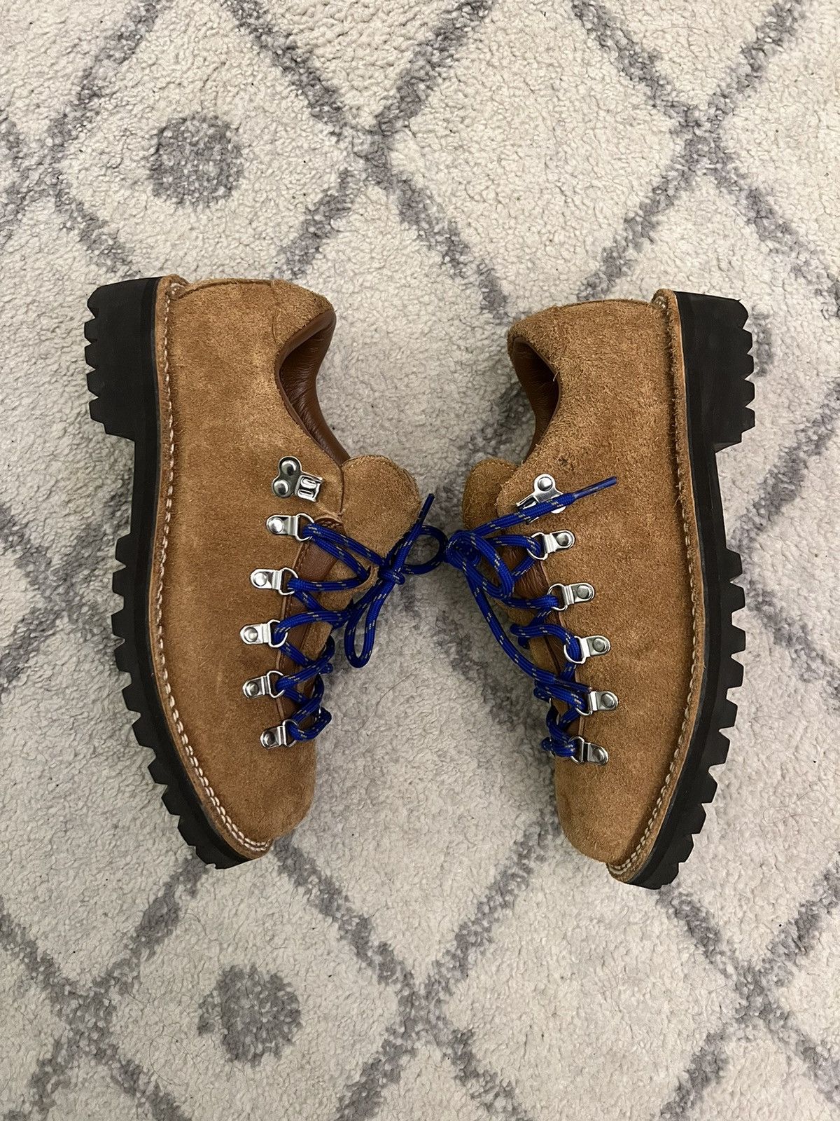 J.Crew J.Crew Size Cascade Low-Top Boots Roughout Brown 