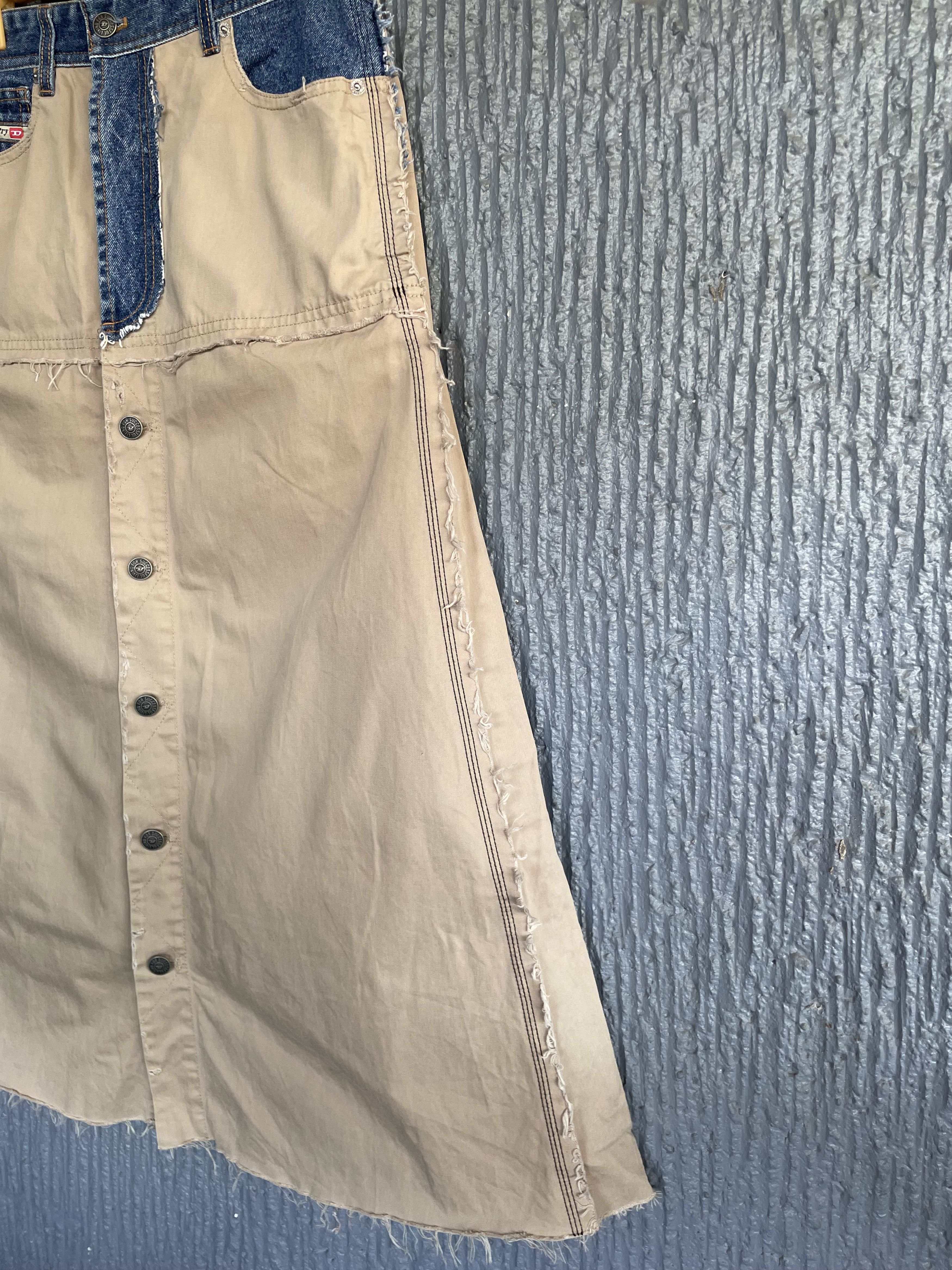 Diesel Diesel Midi Skirt Hybrid Denim-Khaki raw cuts Size 26" / US 2 / IT 38 - 4 Thumbnail