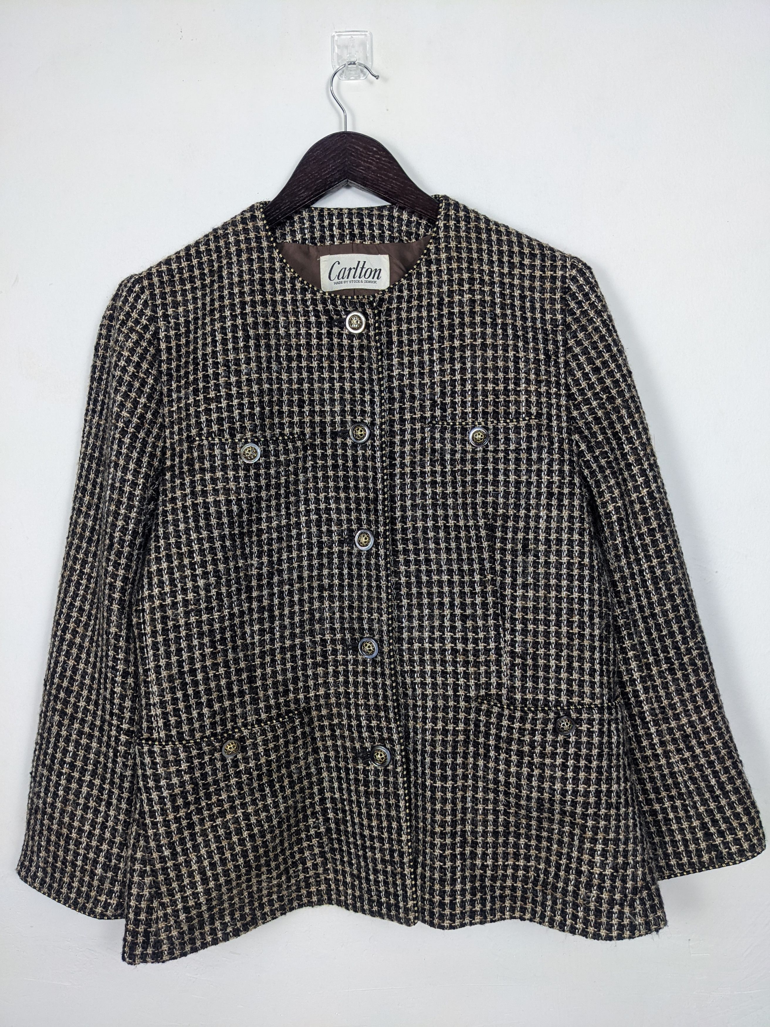 Japanese Brand Vintage Women Japanese Brand Outwear Wool J0163 Size ONE SIZE - 1 Thumbnail