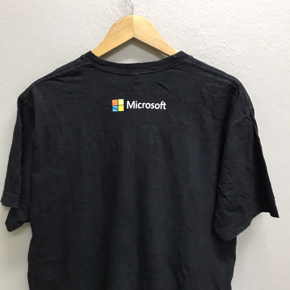 Microsoft YAMMER ENTERPRISE SOCIAL NETWORK MICROSOFT TSHIRT Size US L / EU 52-54 / 3 - 7 Thumbnail
