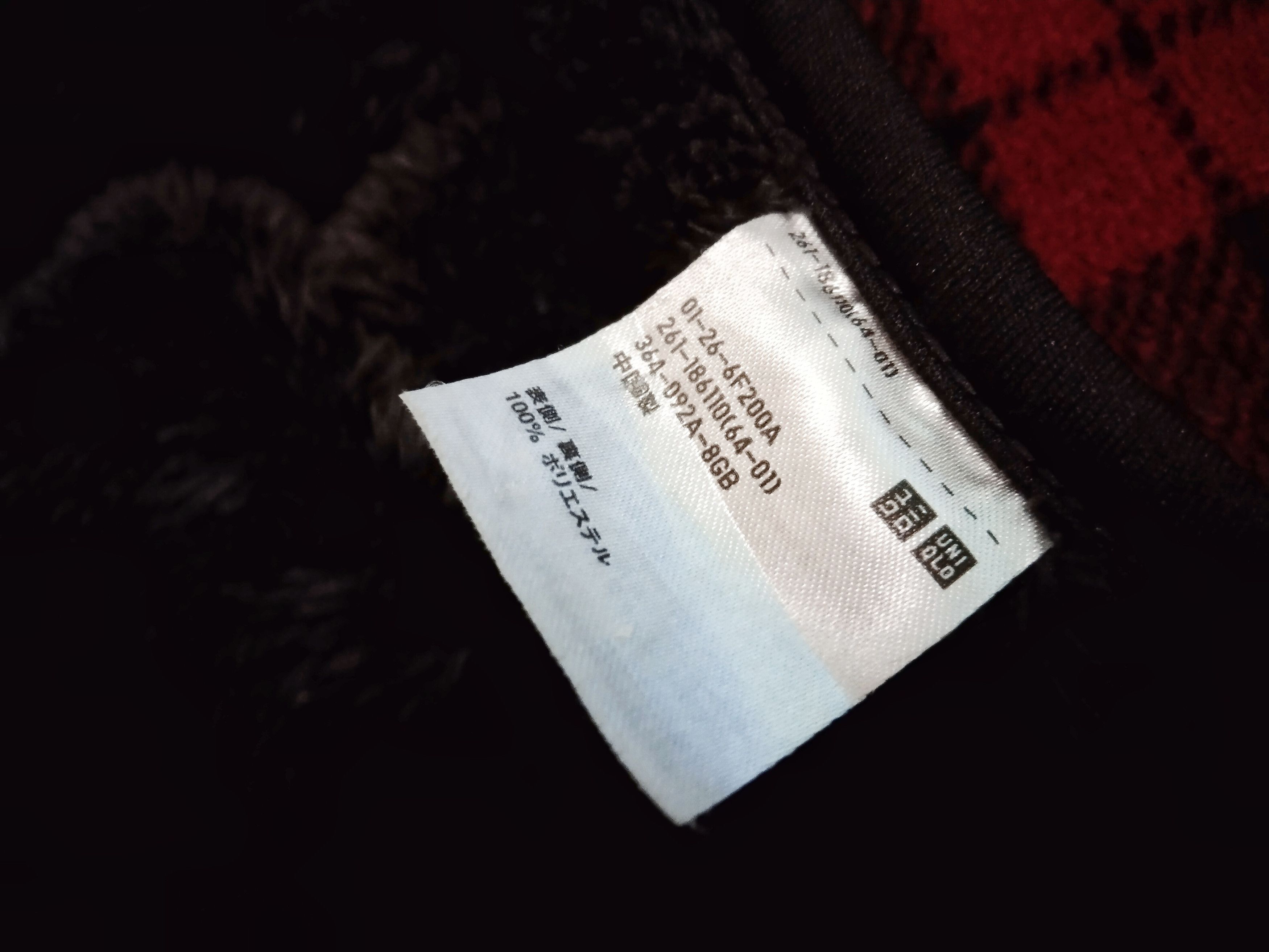 Japanese Brand × Jun Takahashi × Uniqlo VINTAGE UNIQLO PLAID FURRY FLEECE BUTTON UP CAPE Size US M / EU 48-50 / 2 - 15 Thumbnail