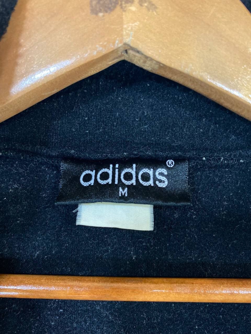 Adidas Vintage Adidas Trefoil Black Fleece jacket Big Logo Back Size US M / EU 48-50 / 2 - 10 Thumbnail