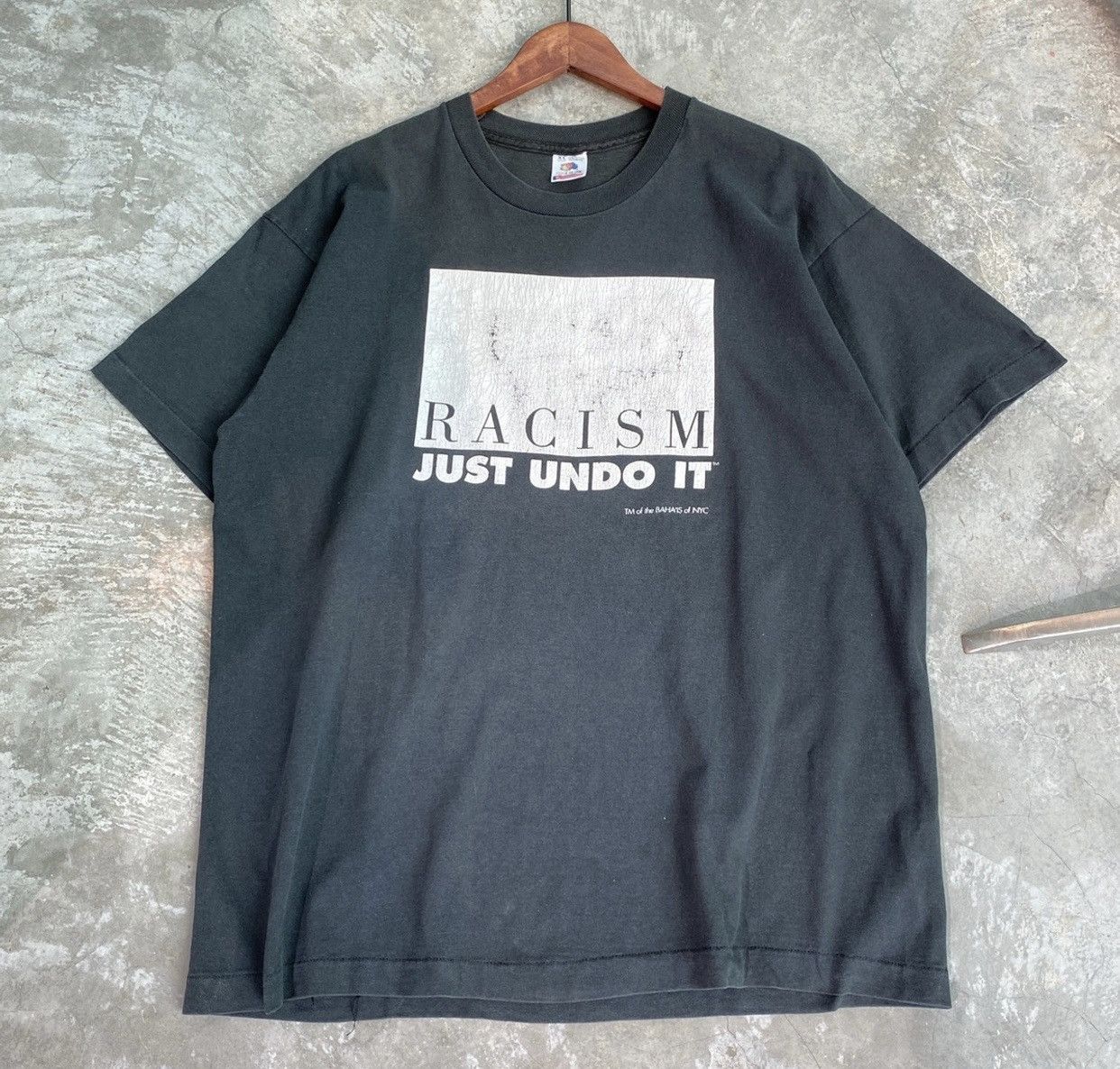 Vintage Vintage 90s Racism Just Undo It Tee Size US XL / EU 56 / 4 - 2 Thumbnail