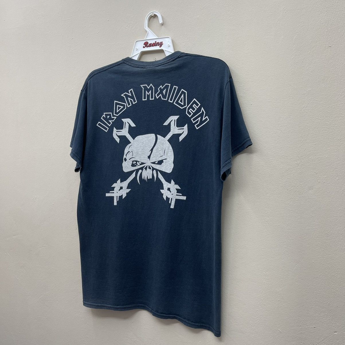 Band Tees Vintage Iron Maiden Band T-Shirt Size US M / EU 48-50 / 2 - 4 Thumbnail