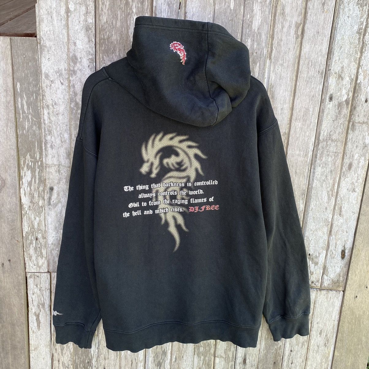 image of Vintage Sun Faded Dj Free Dragon Hoodie in Black, Men's (Size Large)