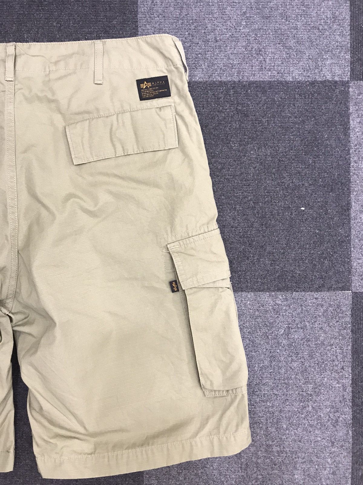 Alpha Industries ALPHA IND. Military Short Cargo Pant Size US 37 - 5 Thumbnail