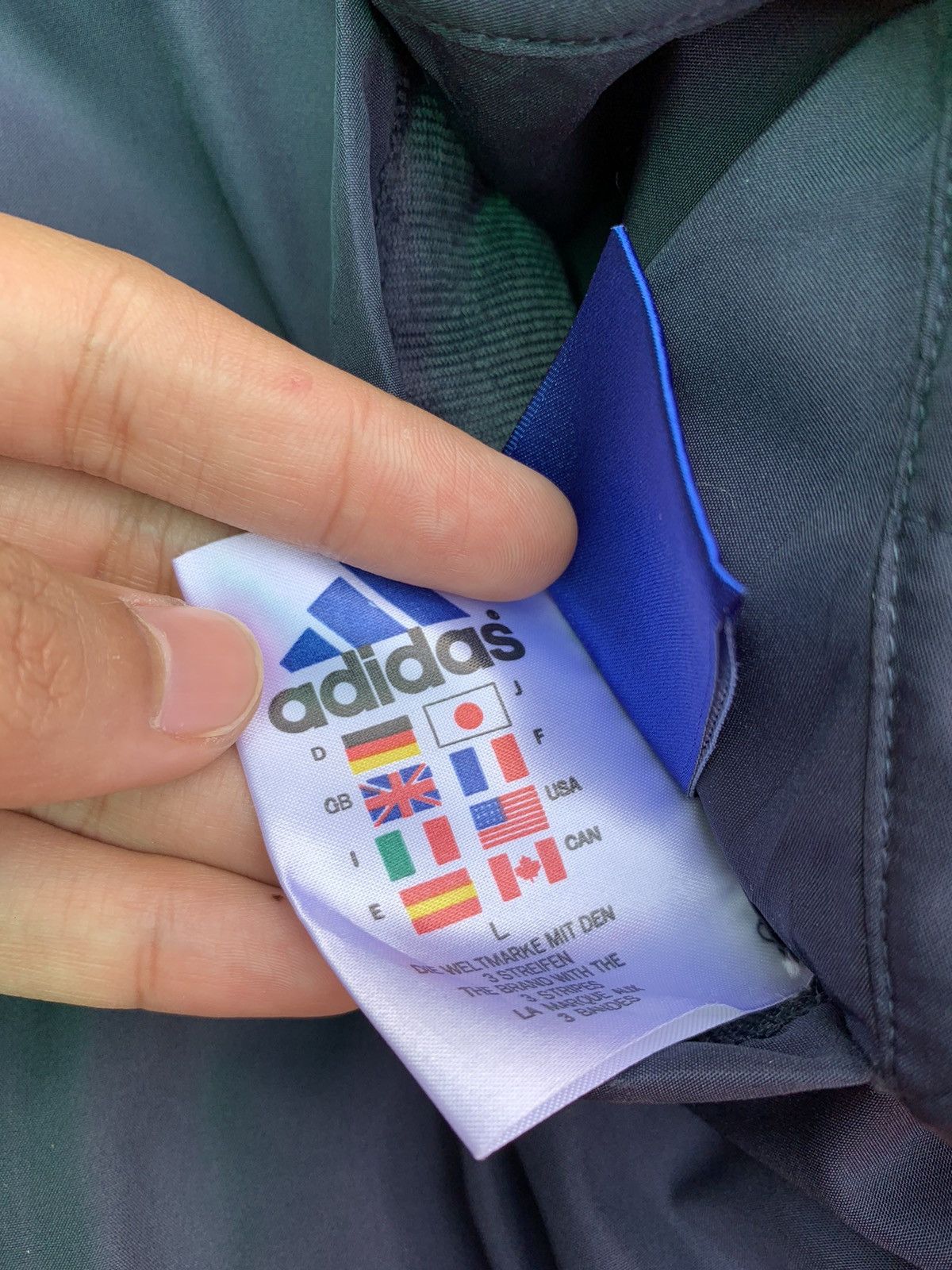 Vintage Vintage Adidas Reversible Parka Big Logo Jacket Size US L / EU 52-54 / 3 - 5 Thumbnail