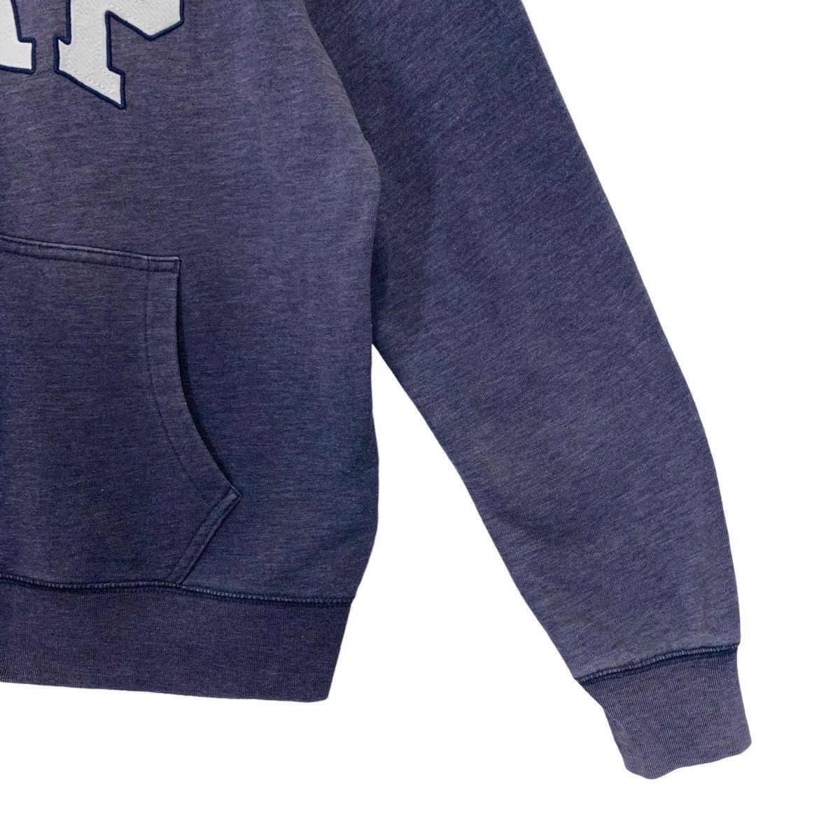 Gap × Vintage Vintage GAP Sweatshirt Big Logo Crewneck Size M Size US M / EU 48-50 / 2 - 6 Thumbnail