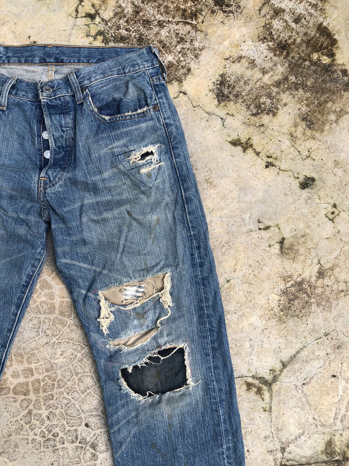 Levi's × Vintage Size 30 Levis 501 reworked distressed denim Size US 30 / EU 46 - 2 Thumbnail