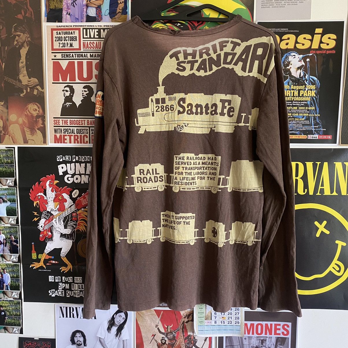 Vintage Vintage Thrift Standard San Francisco Rail Roads Distressed Size US S / EU 44-46 / 1 - 8 Thumbnail