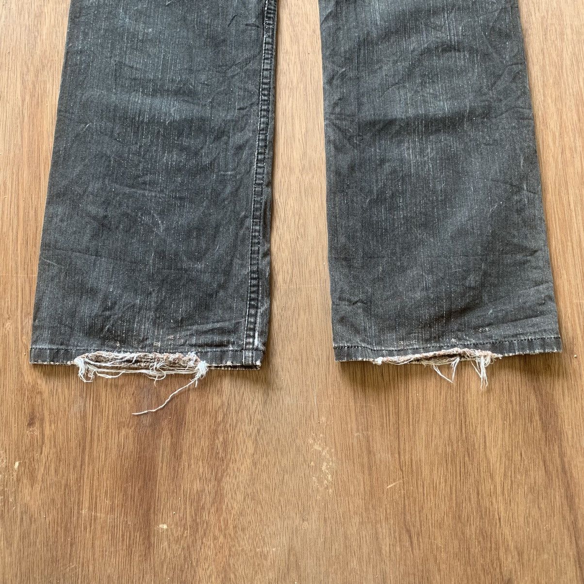 Seditionaries × Vintage URBAN COLLECTION TROUSERS FADED JEANS RIPPED PANTS Size US 27 - 14 Thumbnail