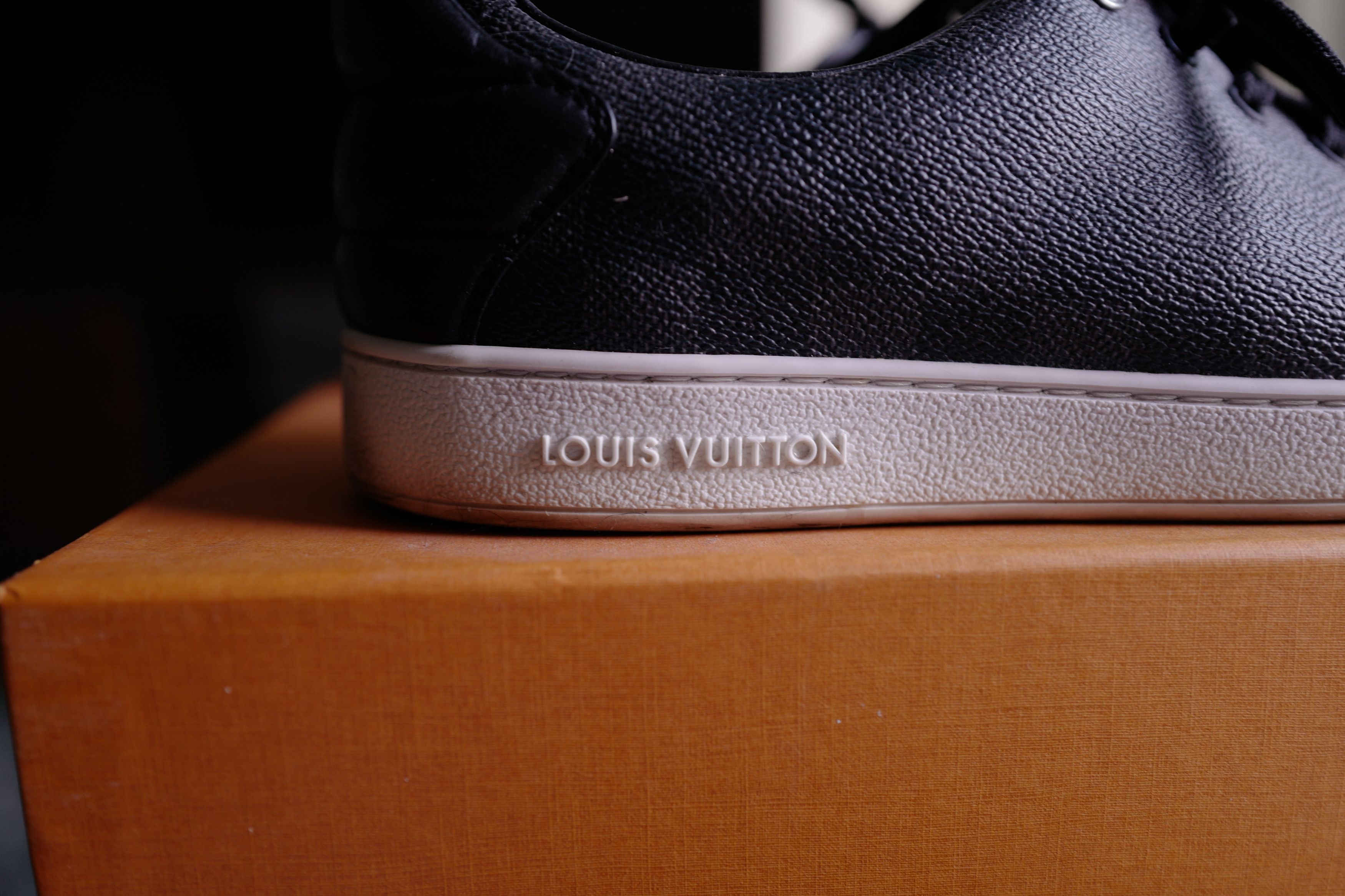 Louis Vuitton Damier "Frontrow" Leather Low Tops Size US 8.5 / EU 41-42 - 6 Thumbnail