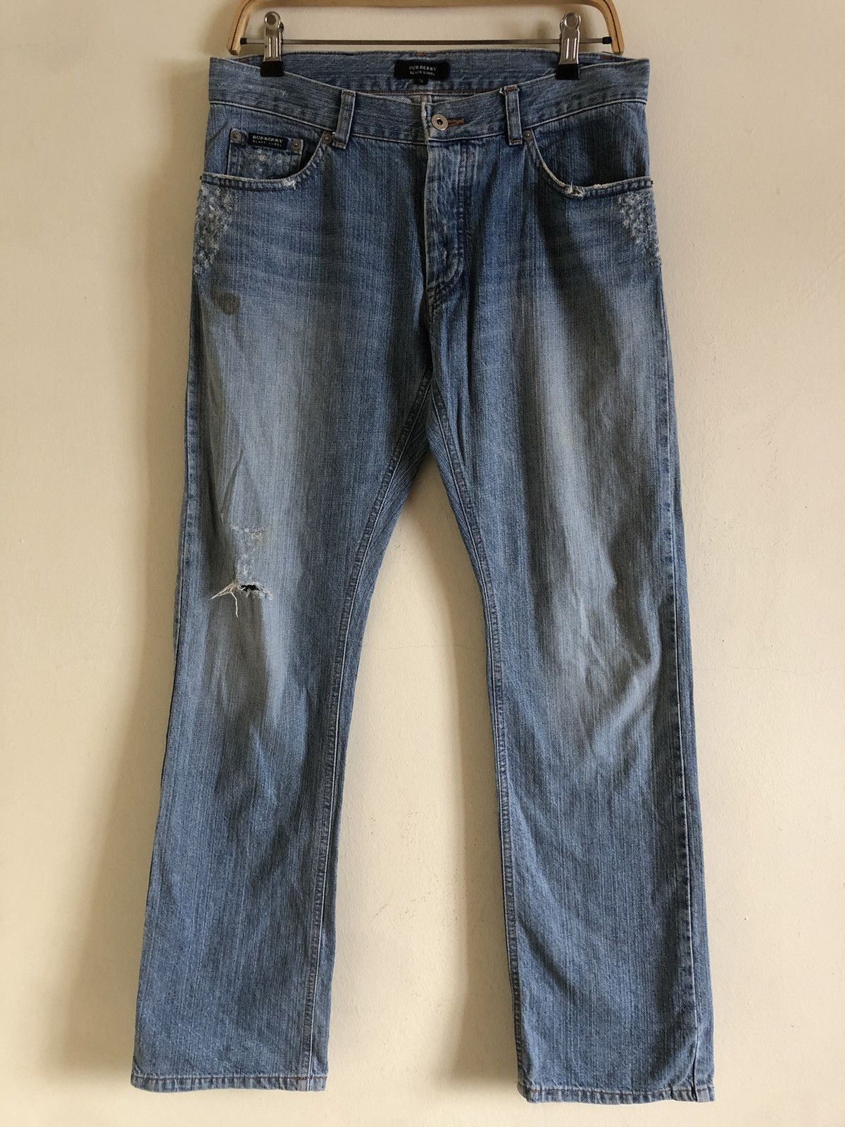 Burberry Black Label 4 Button up Straight Cut Denime Jeans