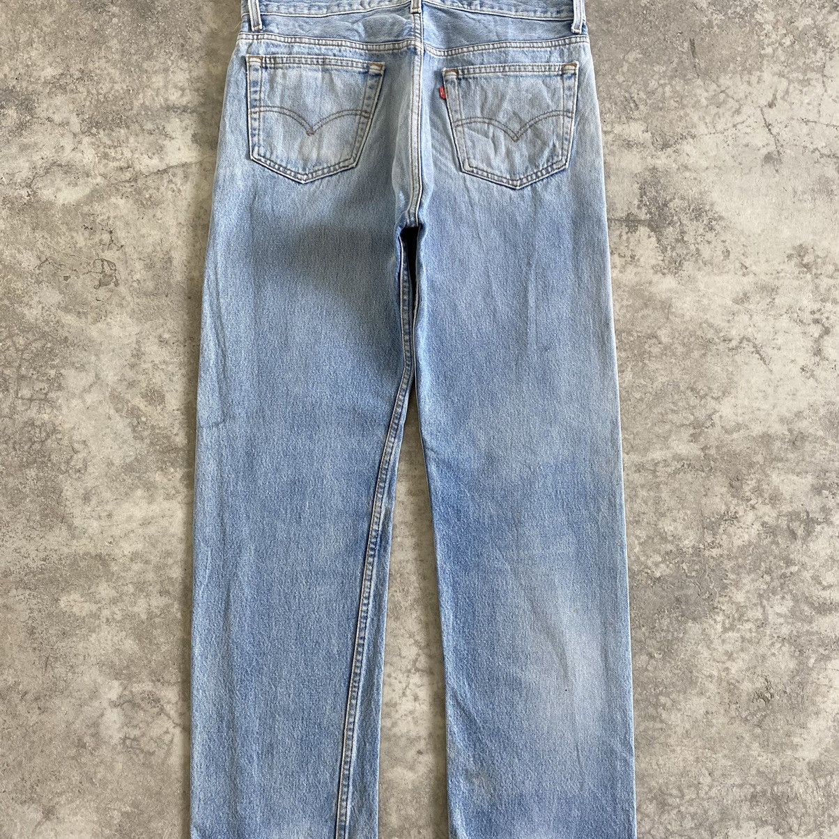 Levi's VTG 90’s Levis 501 Light Blue Distressed Jeans Size US 34 / EU 50 - 16 Thumbnail