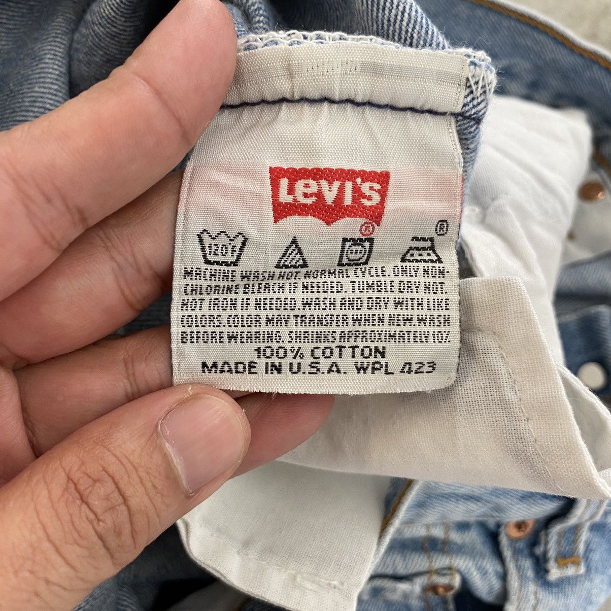 Levi's VTG 90’s Levis 501 Light Blue Distressed Jeans Size US 34 / EU 50 - 19 Thumbnail