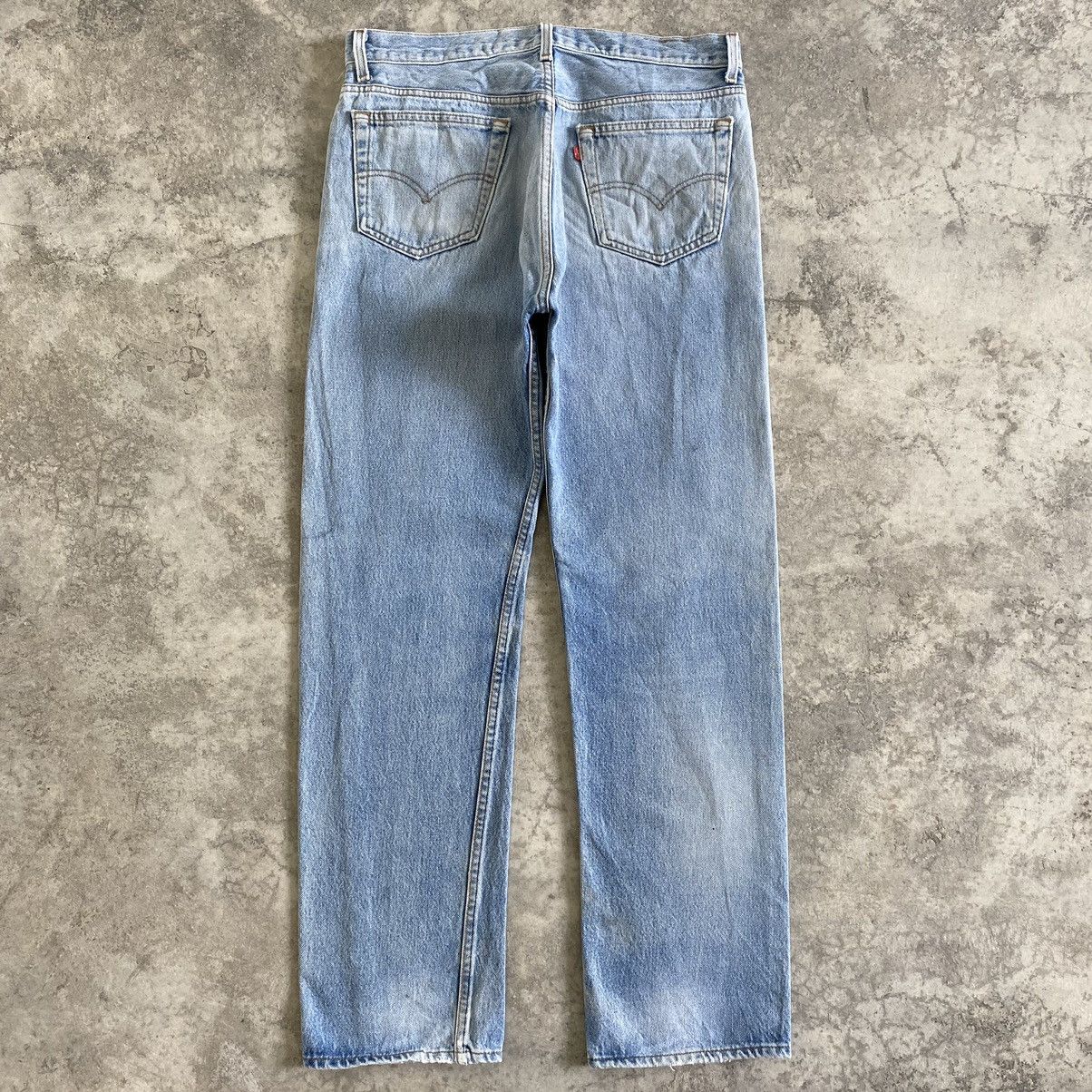 Levi's VTG 90’s Levis 501 Light Blue Distressed Jeans Size US 34 / EU 50 - 13 Thumbnail